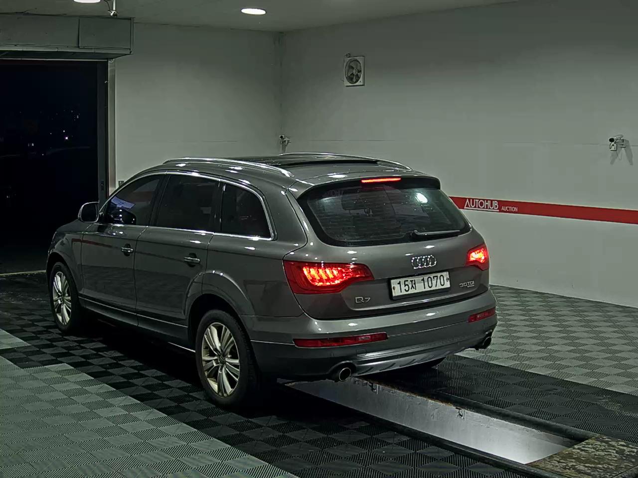 2010 - audi q7