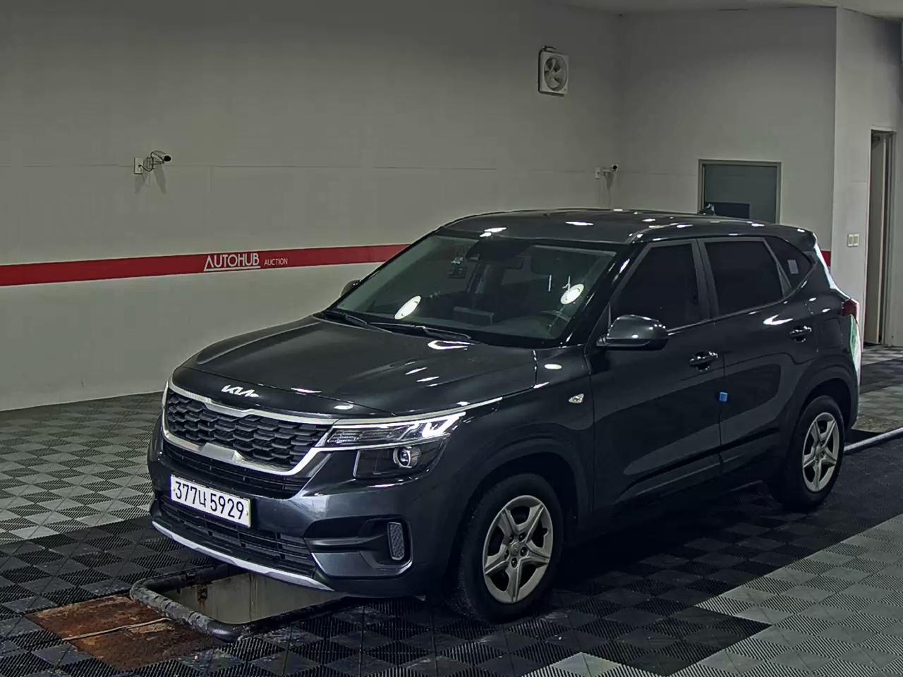 2023 - kia seltos