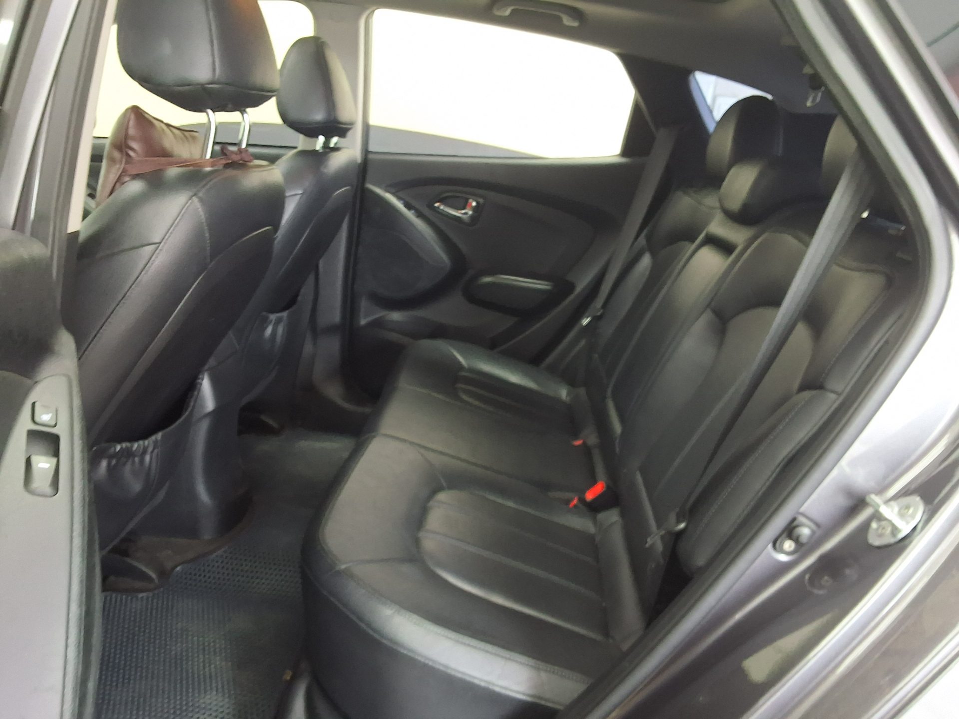 2012 - hyundai tucson
