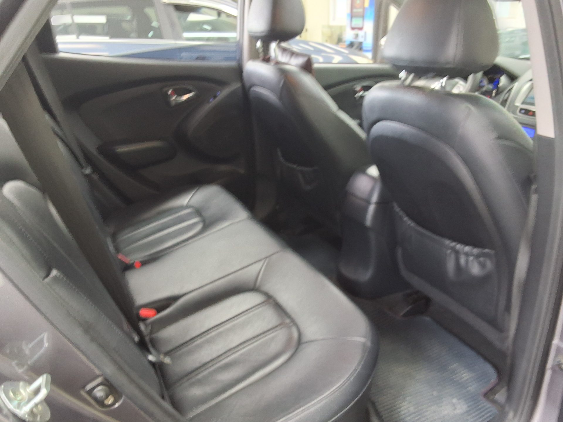 2012 - hyundai tucson