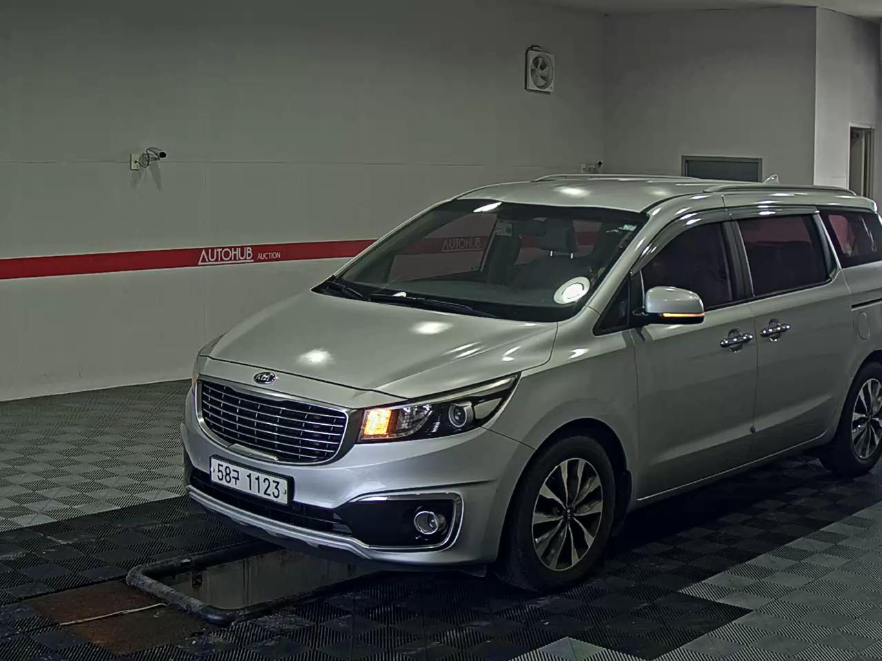 2015 - kia carnival
