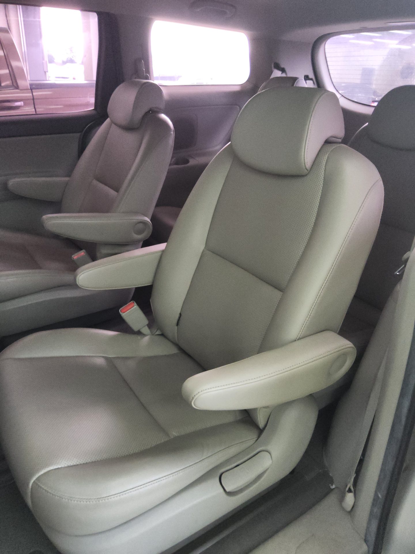 2015 - kia carnival