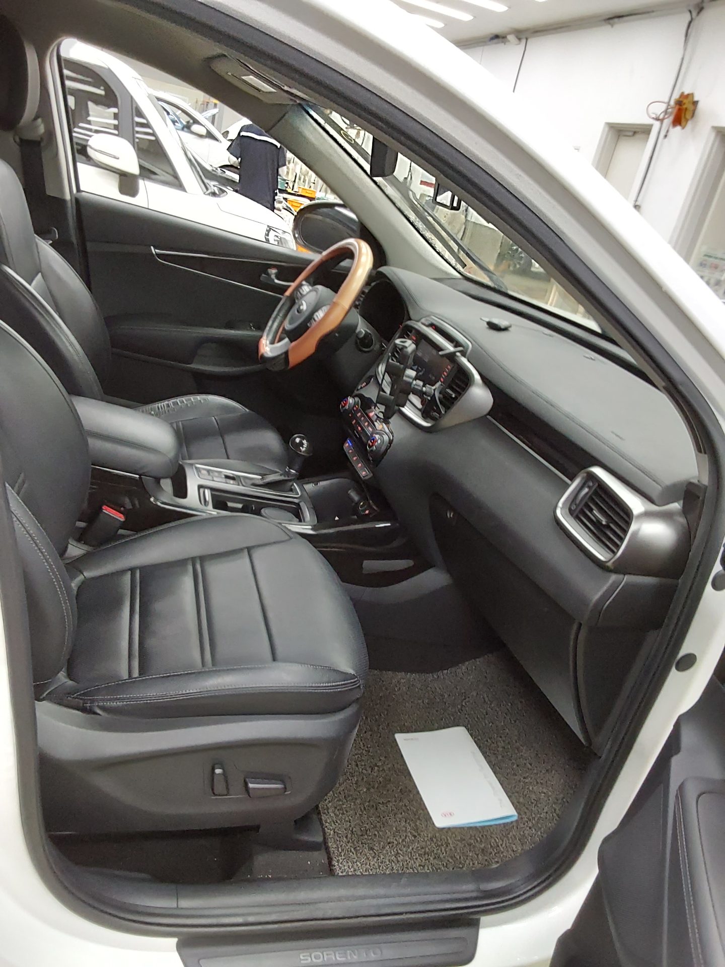2016 - kia sorento