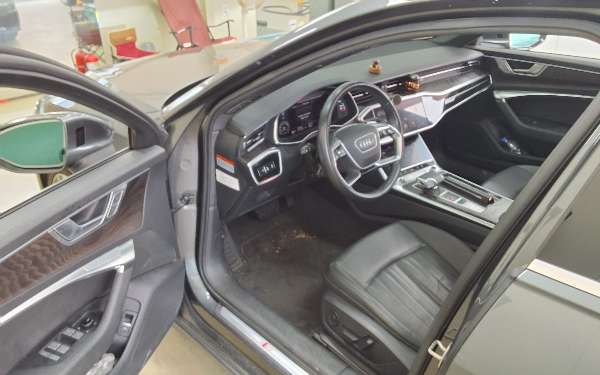 Audi A6 2023 — صورة 3