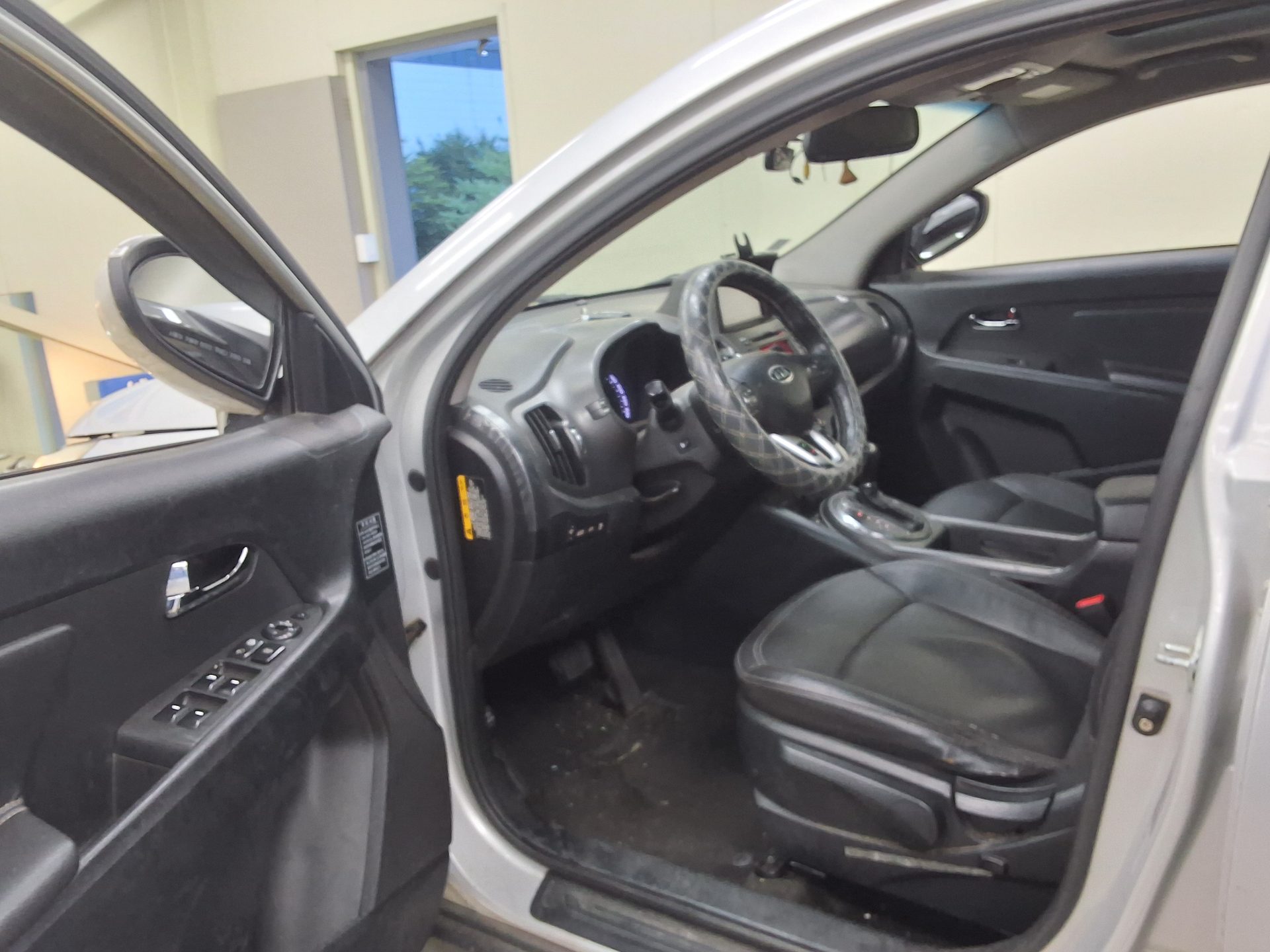 2012 - kia sportage