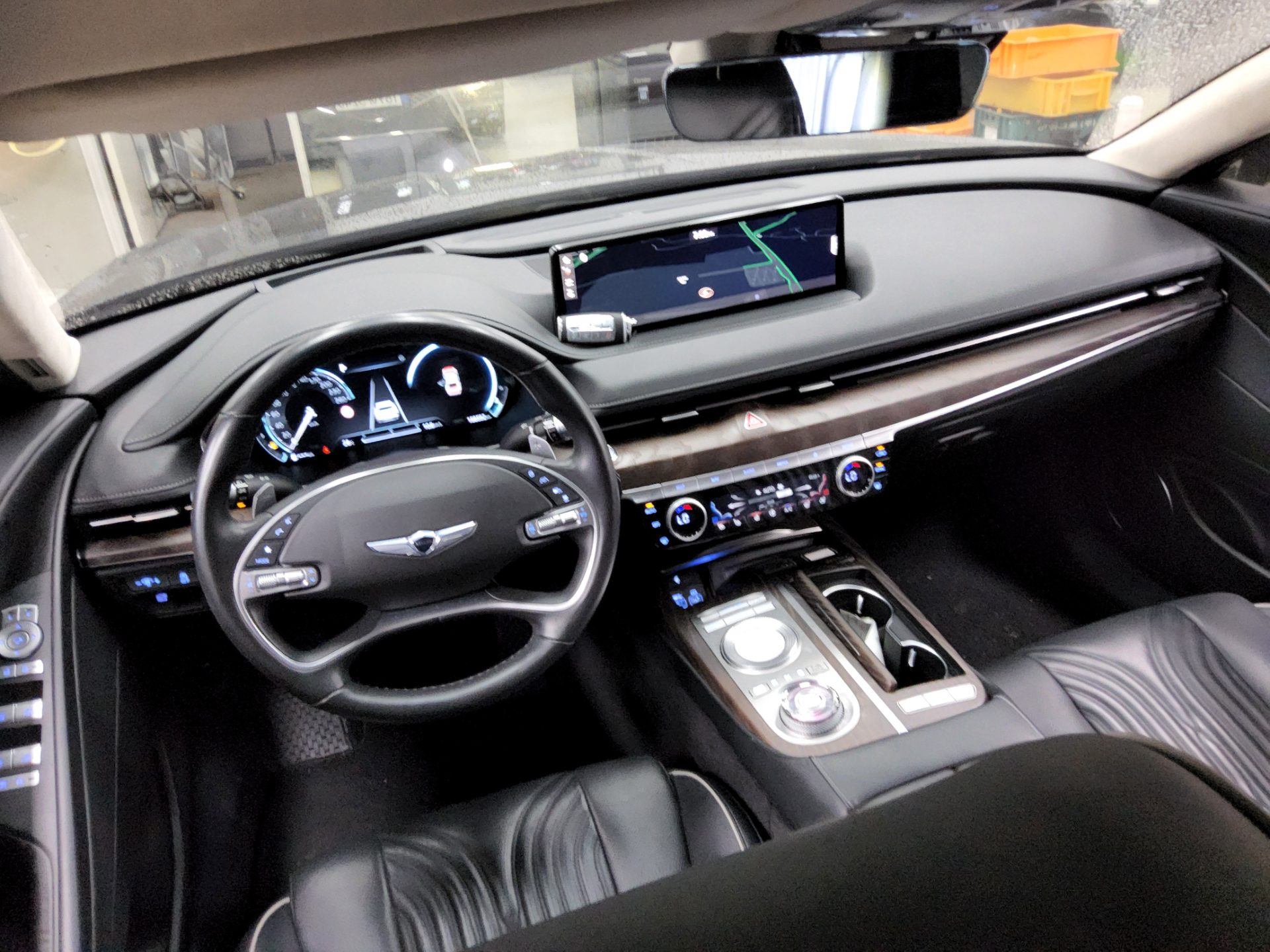 2022 - genesis g80