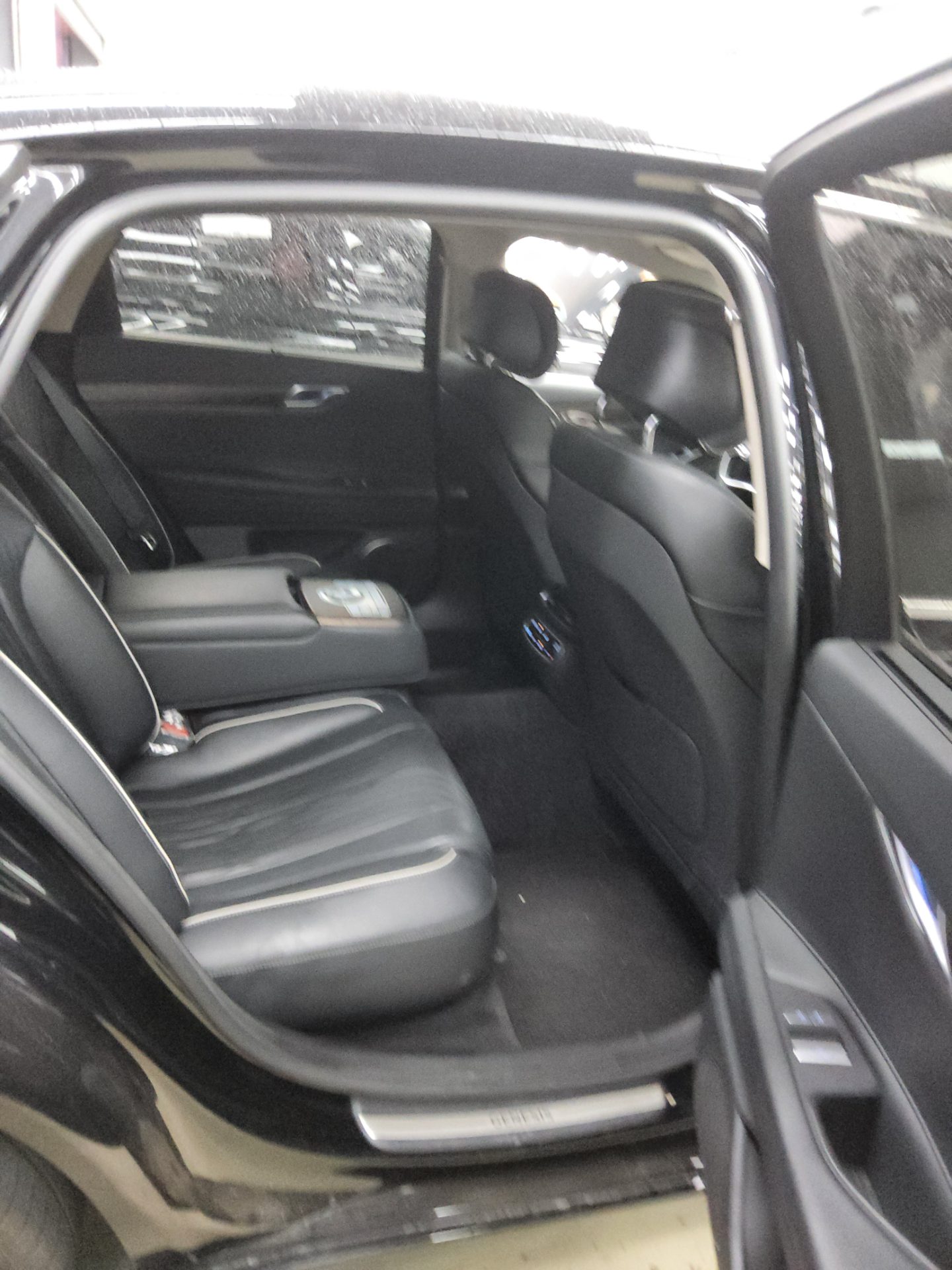 2022 - genesis g80