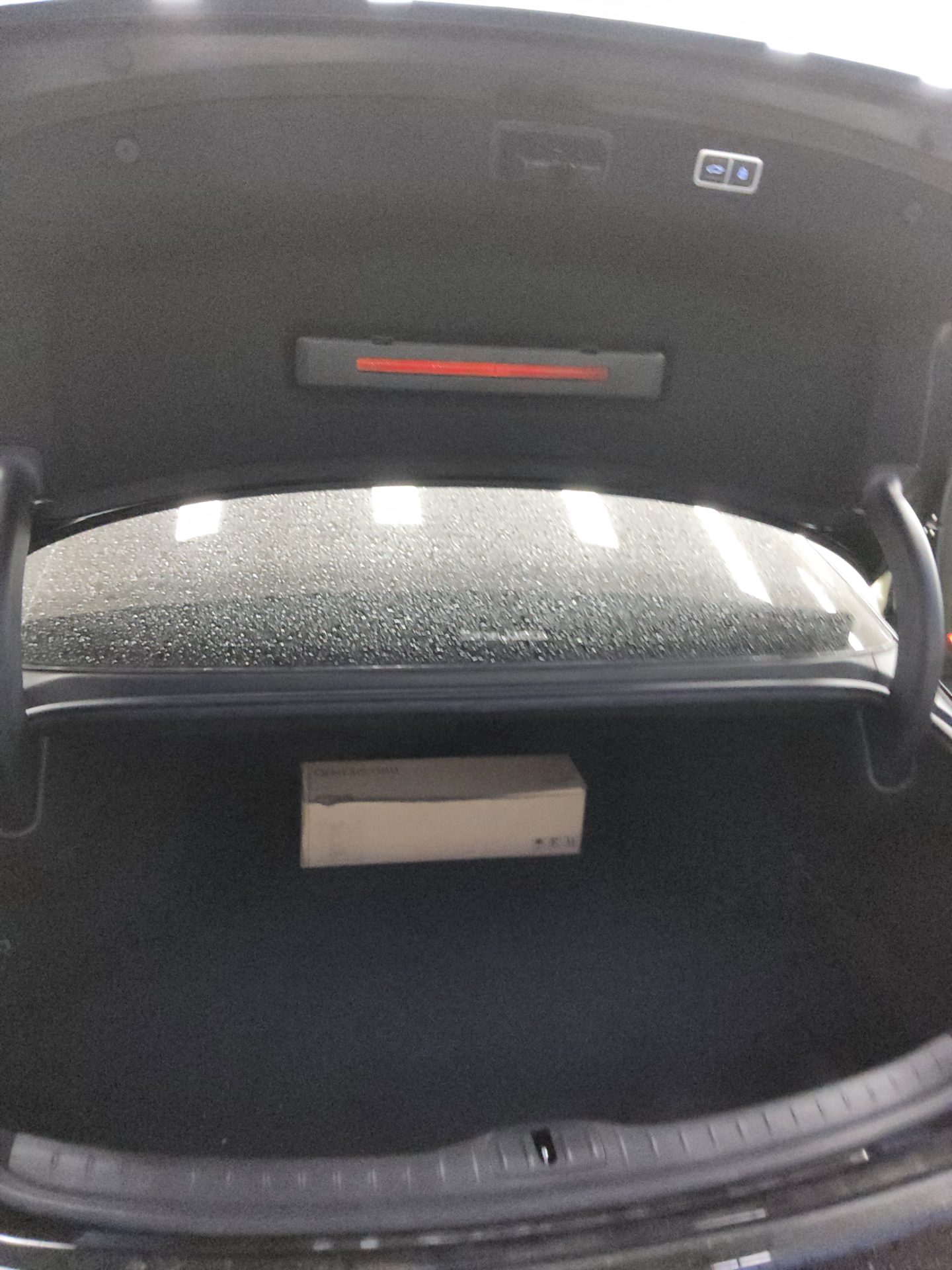 2022 - genesis g80