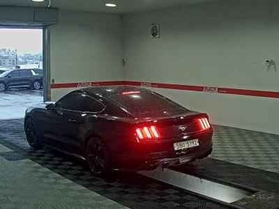 فورد Mustang (6Th Gen) Coupe 2.3 بريميوم 2017 بريميوم