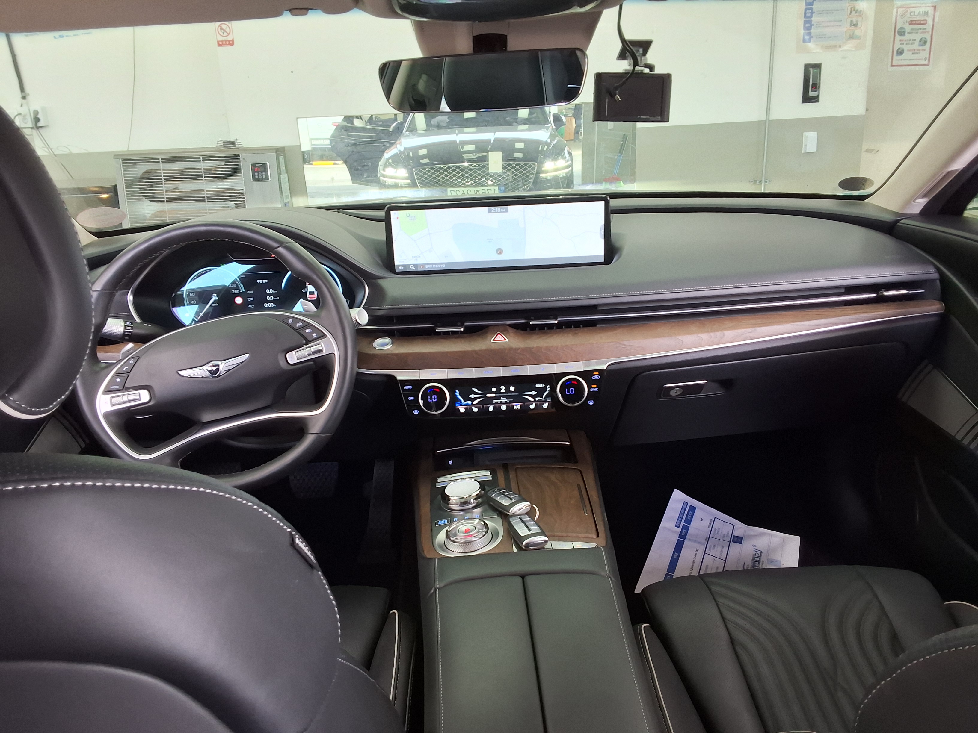 2023 - genesis g80