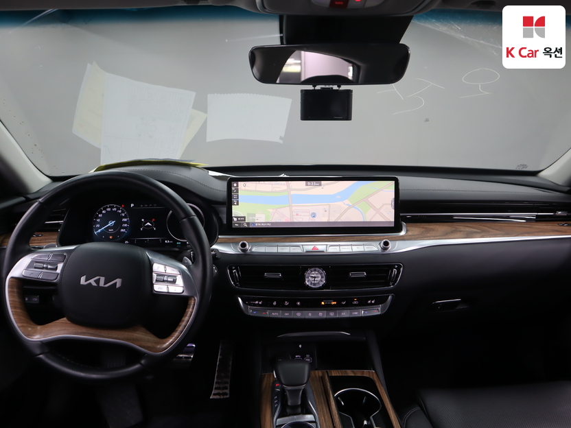 2023 - kia k9