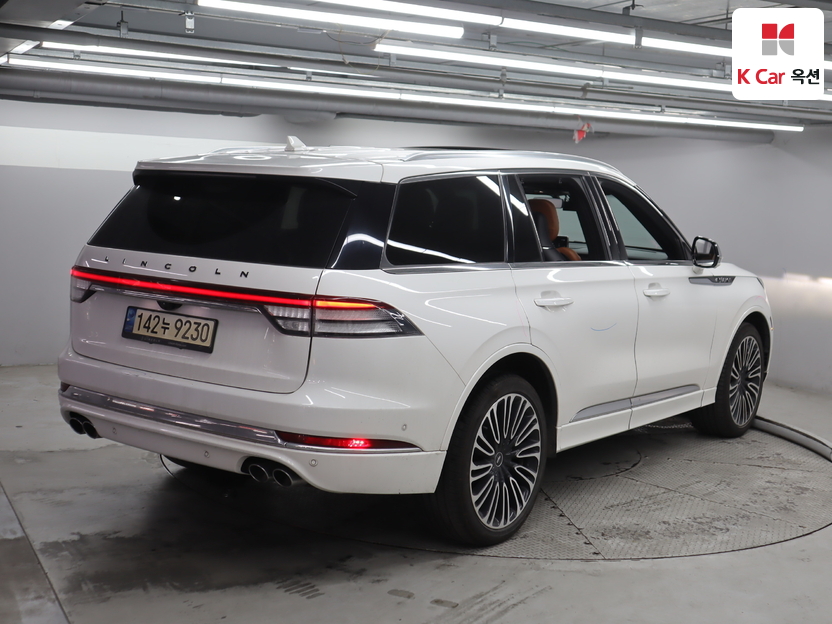 Lincoln Aviator 2022 — صورة 2