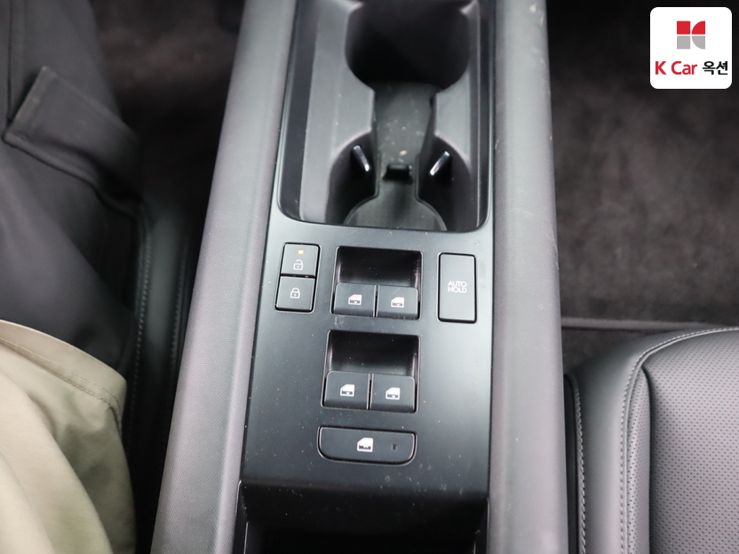 2025 - hyundai ioniq