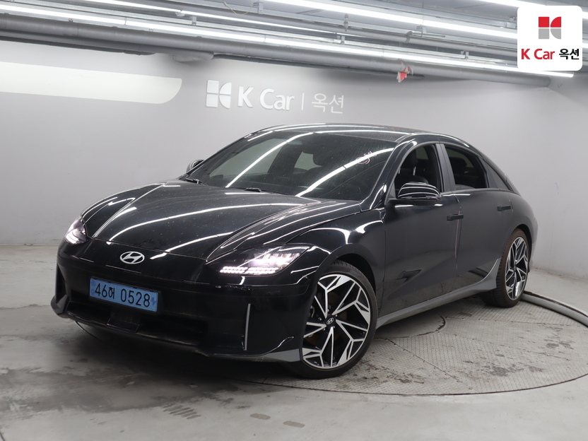 2023 - hyundai ioniq