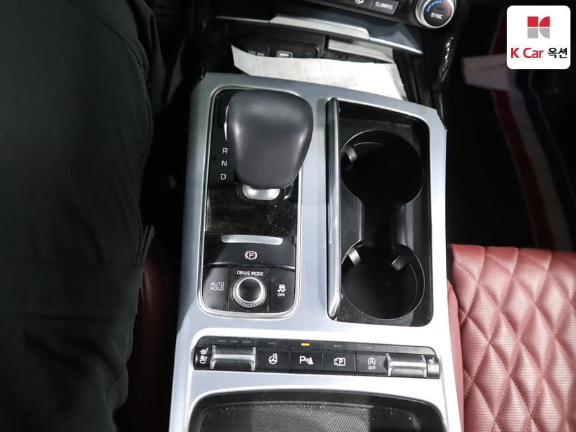 2023 - kia stinger