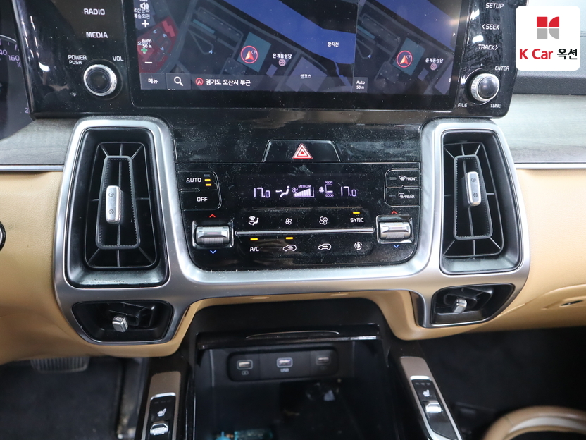 2021 - kia sorento