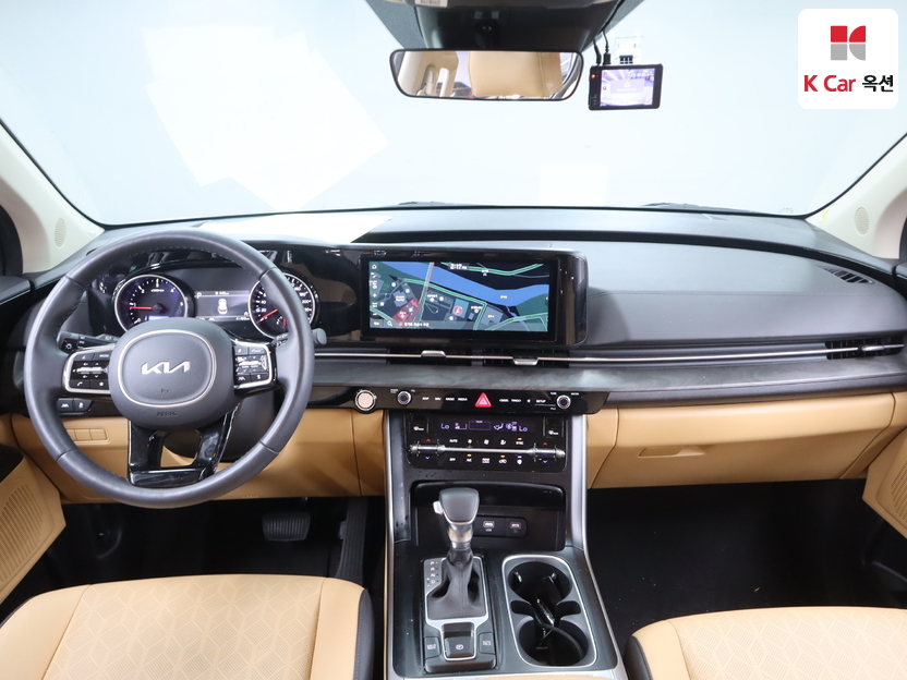 2023 - kia carnival