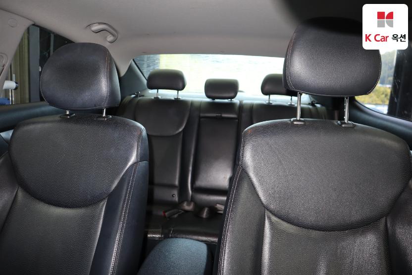 2011 - hyundai avante