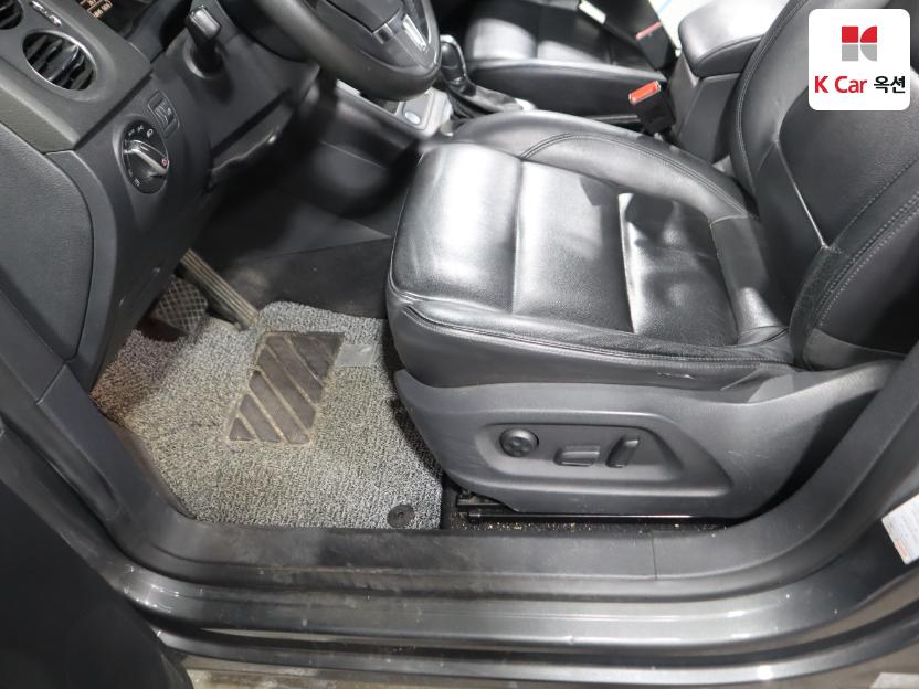 2013 - volkswagen tiguan