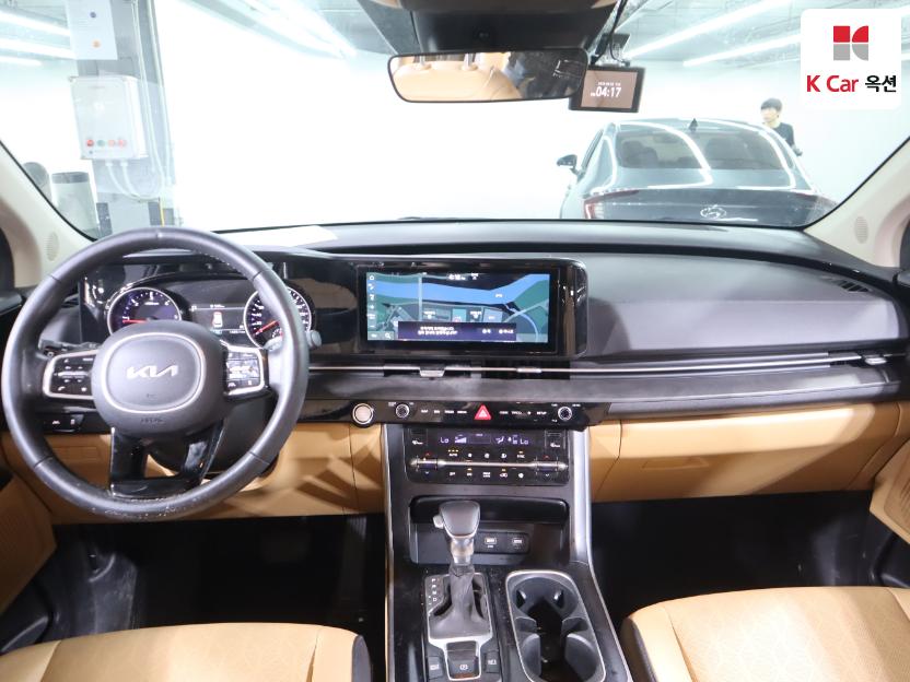 2022 - kia carnival