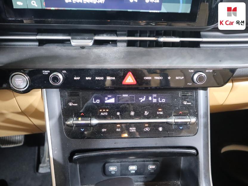 2022 - kia carnival