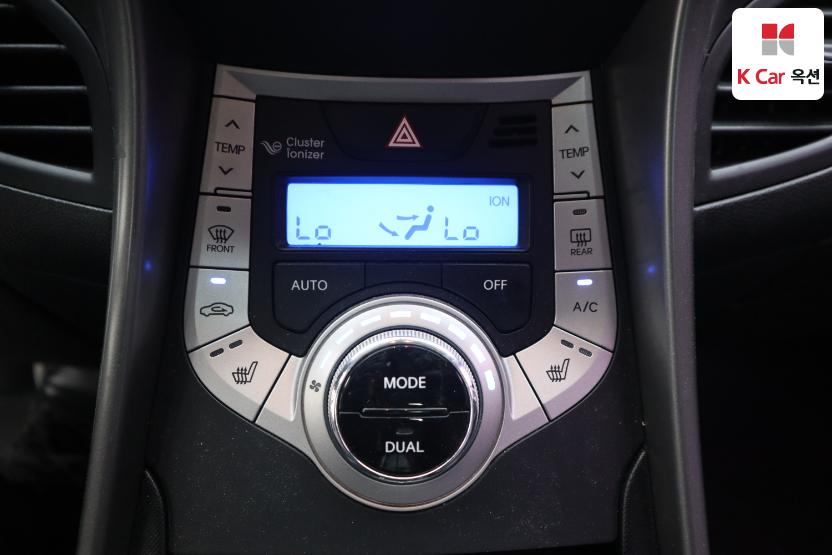 2012 - hyundai avante