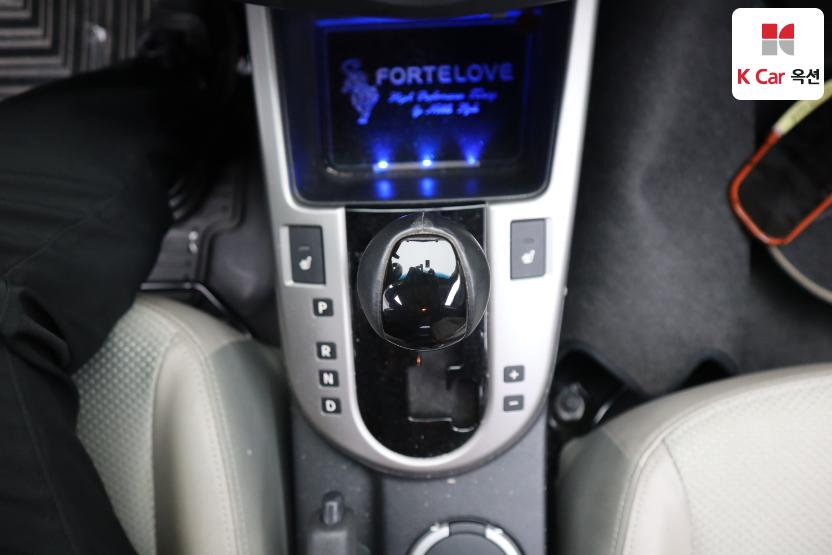 2009 - kia forte