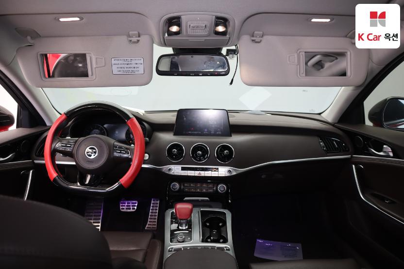 2019 - kia stinger