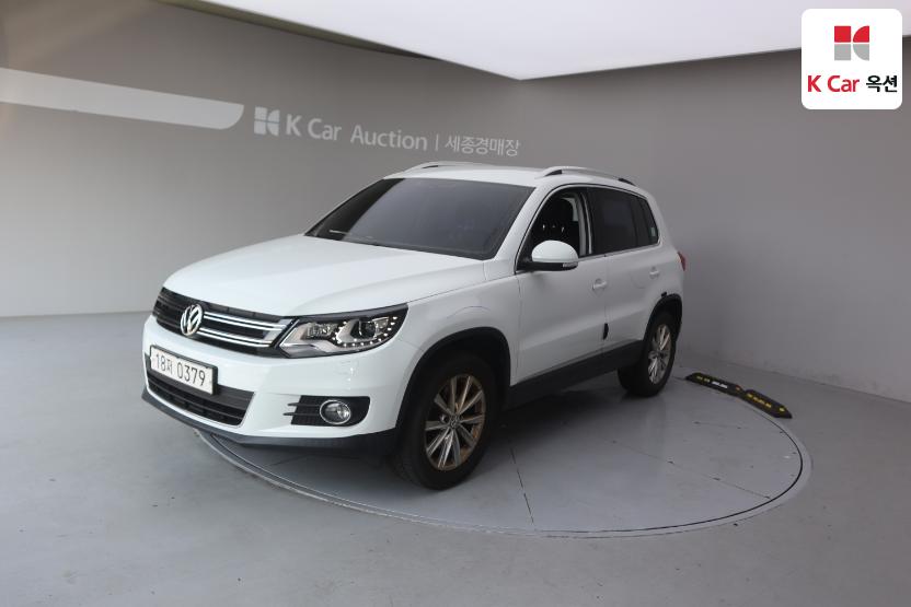 2016 - volkswagen tiguan
