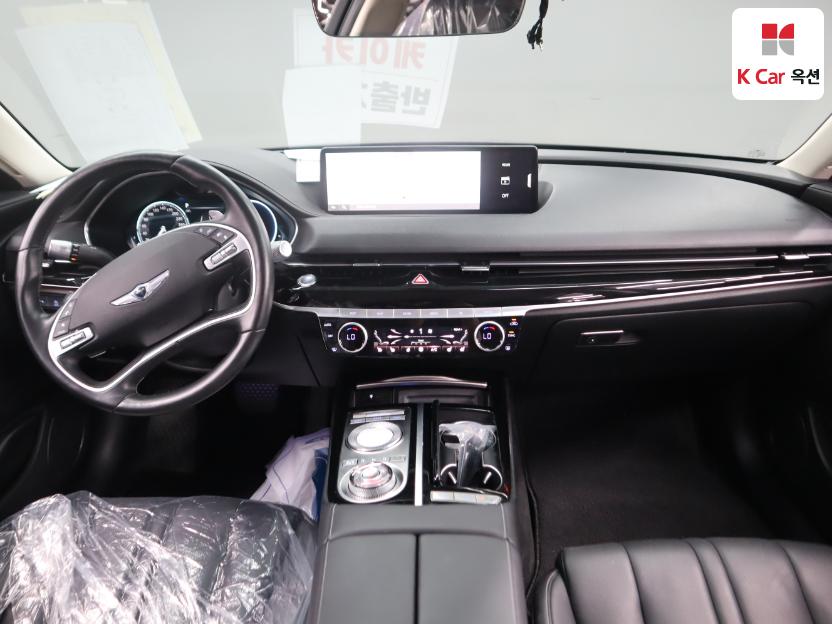2022 - genesis g80