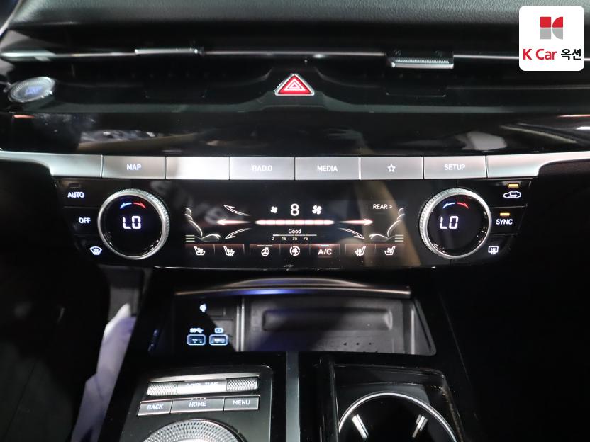 2022 - genesis g80