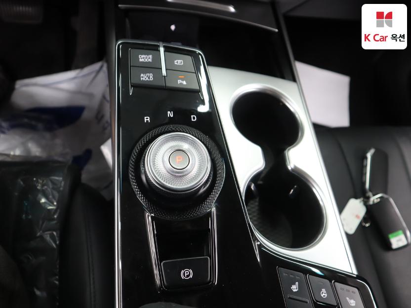 2023 - kia k8