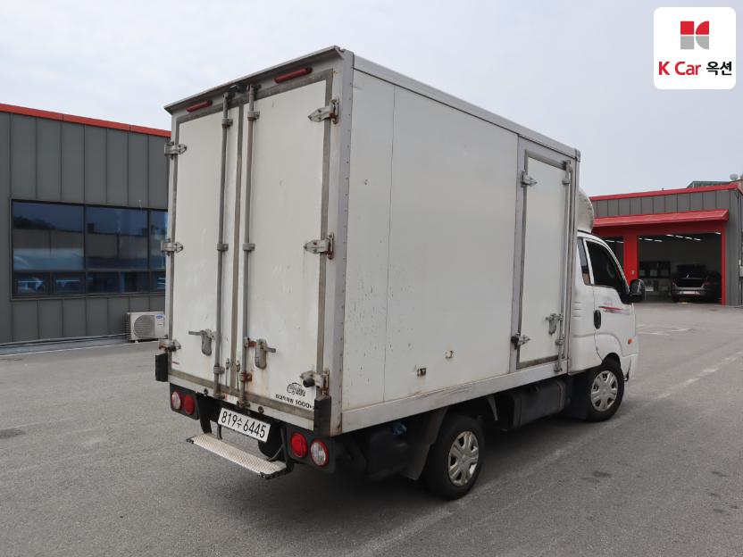 2020 - kia bongo iii