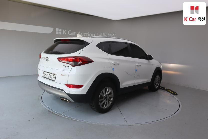 2017 - hyundai tucson