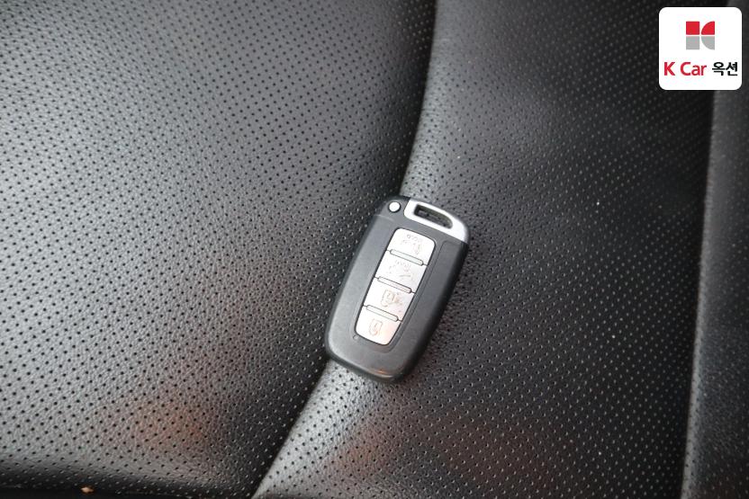2013 - hyundai avante