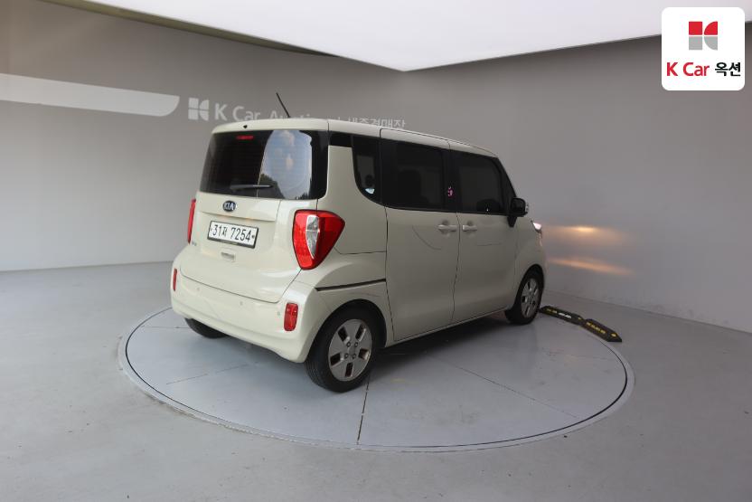 2013 - kia ray