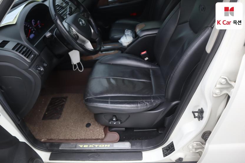2016 - kg mobility (ssangyong) rexton