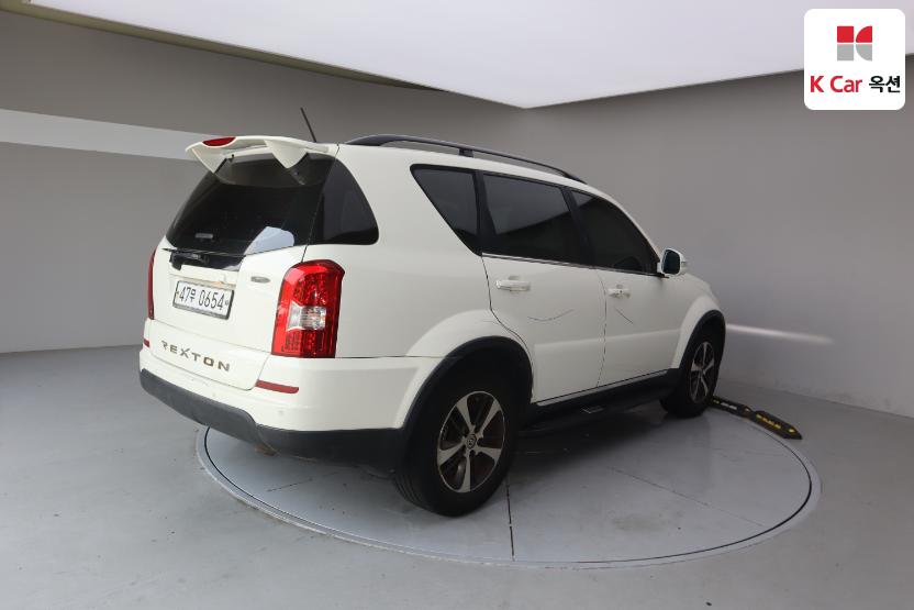 2016 - kg mobility (ssangyong) rexton