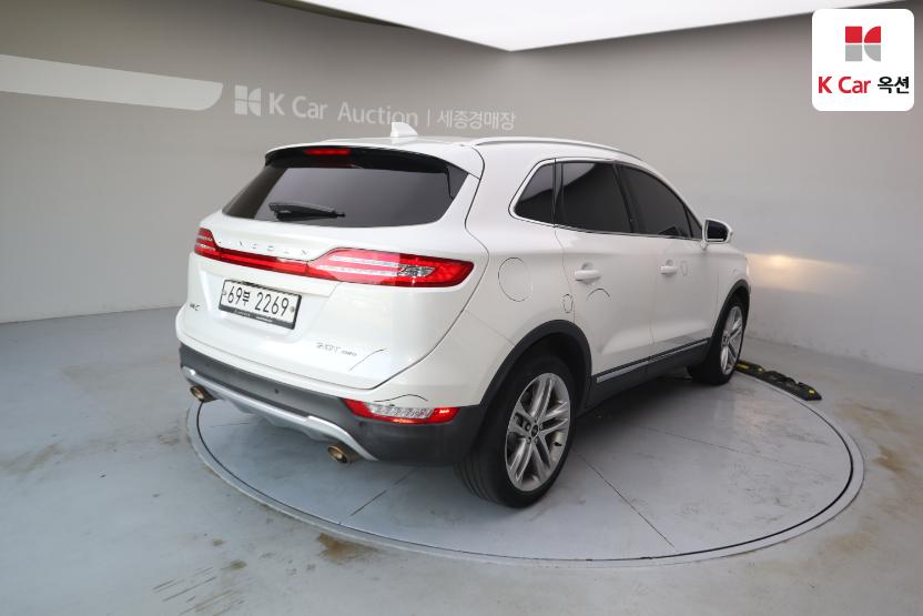 2018 - lincoln mkc