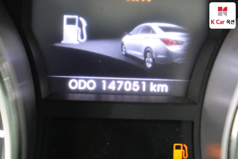 2011 - hyundai sonata