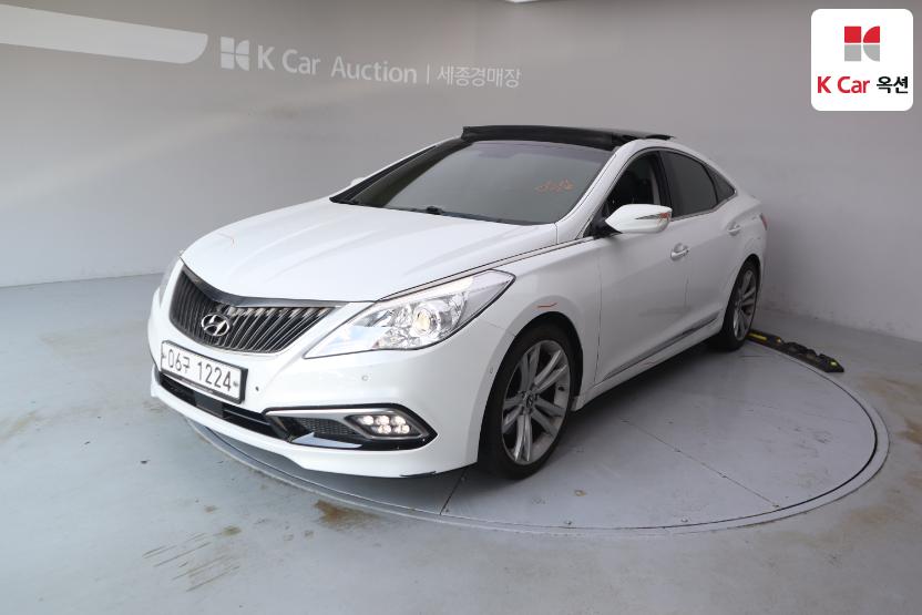 2011 - hyundai grandeur