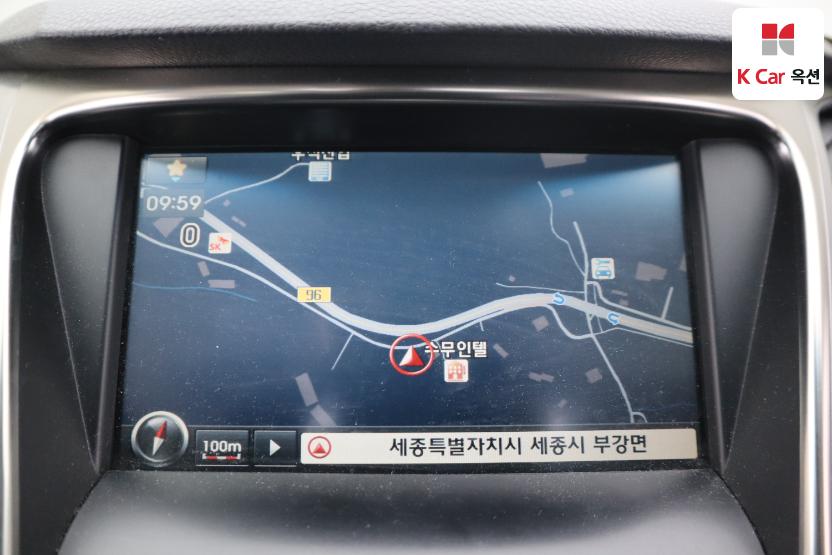 2011 - hyundai grandeur