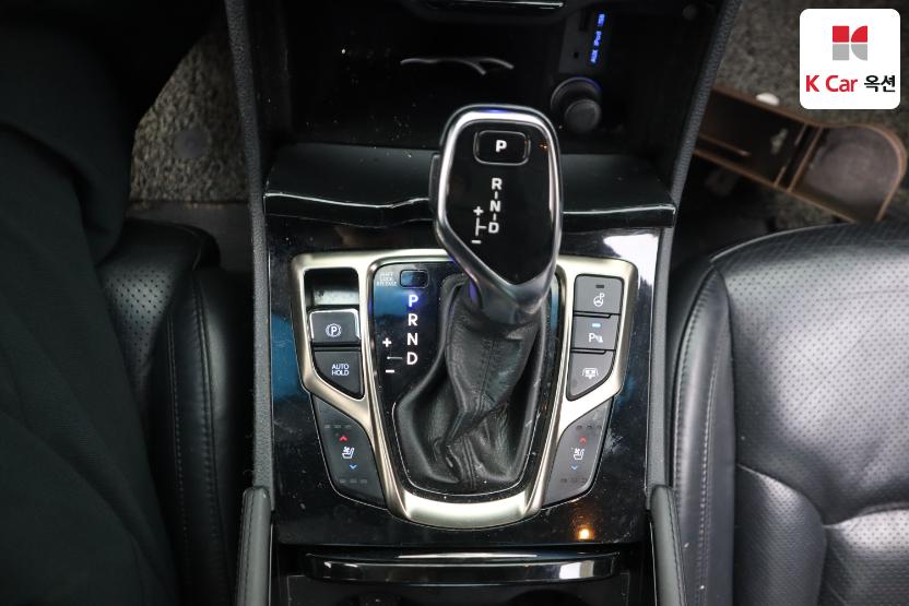 2011 - hyundai grandeur