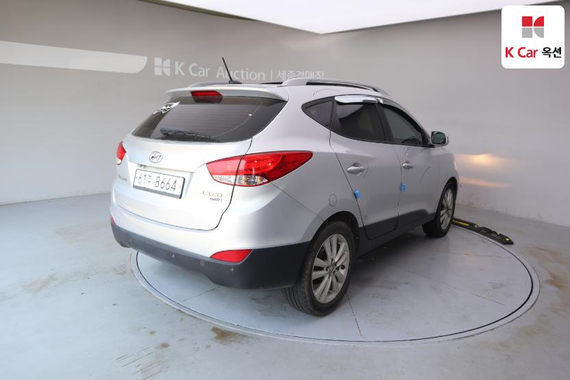 2013 - hyundai tucson