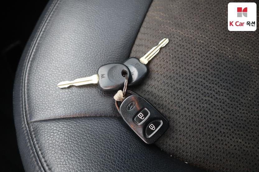 2011 - hyundai tucson