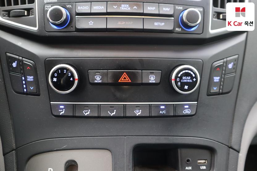 2019 - hyundai grand starex