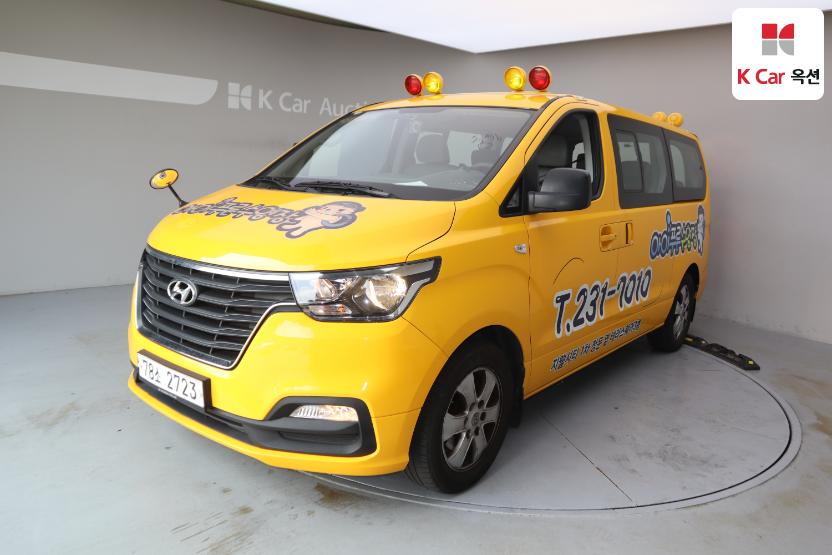 2019 - hyundai grand starex