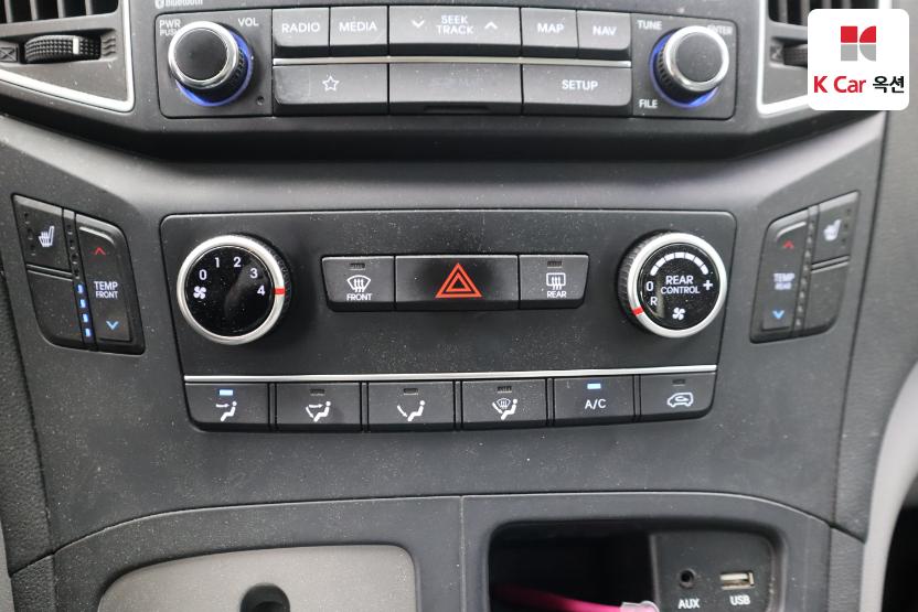 2019 - hyundai grand starex