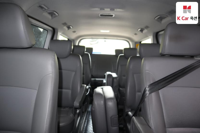 2019 - hyundai grand starex
