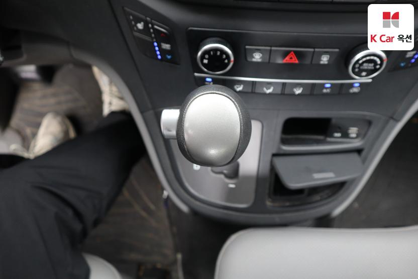 2019 - hyundai grand starex